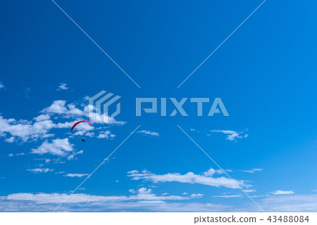 Paragliding Paragliding 43488084