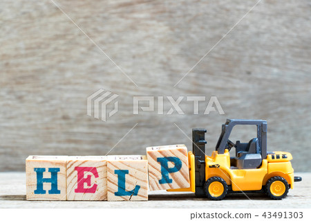 Toy forklift hold letter block P to word help 43491303