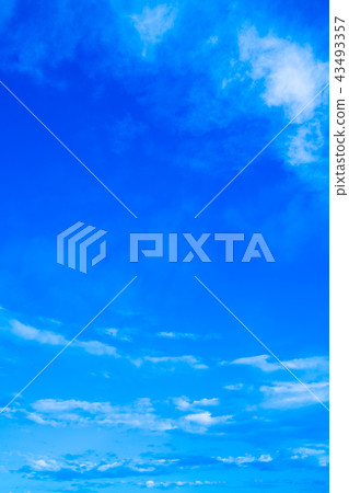 The sky of the typhoon transient 43493357