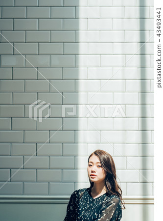 女性肖像 女性肖像 43493441