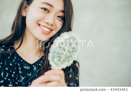 Woman portrait beauty Woman portrait beauty 43493461