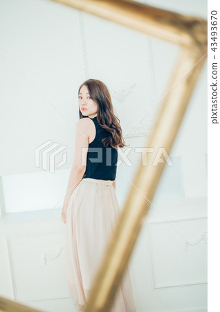 女性肖像 43493670