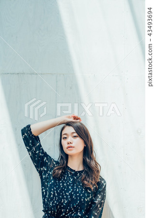 女性肖像 43493694