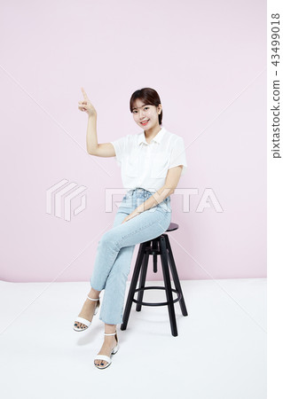 韓國人，漂亮女孩，大學生，無辜，白色，長發 43499018