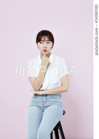 韓國人,漂亮女孩,大學生,無辜,白色,長發 韓國人,漂亮女孩,大學生,無辜,白色,長發 43499580