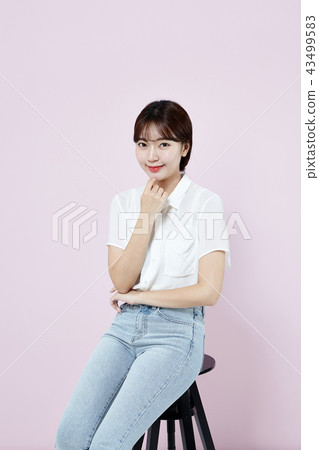 韓國人,漂亮女孩,大學生,無辜,白色,長發 韓國人,漂亮女孩,大學生,無辜,白色,長發 43499583