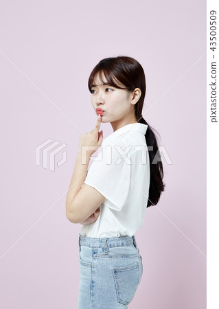 韓國人，漂亮女孩，大學生，無辜，白色，長發 43500509