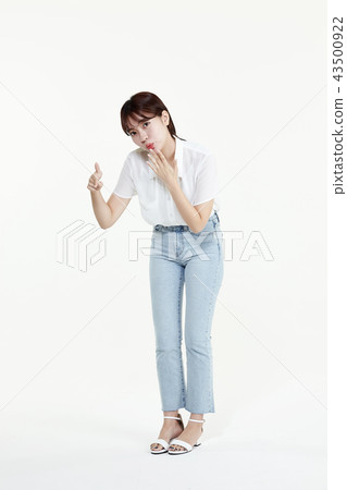 韓國人,漂亮女孩,大學生,無辜,白色,長發 韓國人,漂亮女孩,大學生,無辜,白色,長發 43500922
