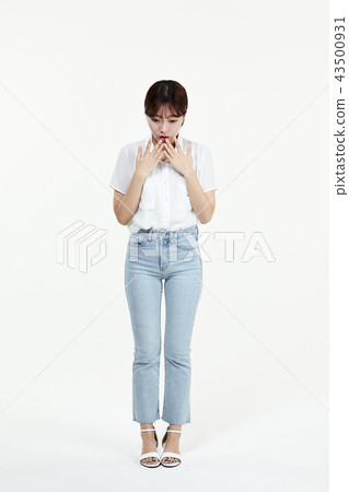 韓國人,漂亮女孩,大學生,無辜,白色,長發 韓國人,漂亮女孩,大學生,無辜,白色,長發 43500931