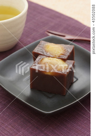 Chestnut yokan 43502088