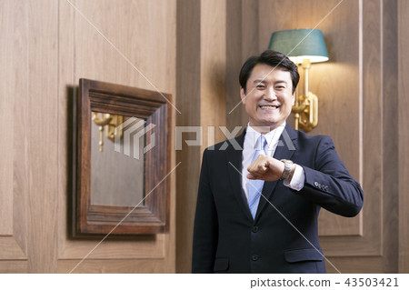 商人,商業,首席執行官,總統,代表,辦公室,辦公室,辦公室,公司 商人,商業,首席執行官,總統,代表,辦公室,辦公室,辦公室,公司 43503421