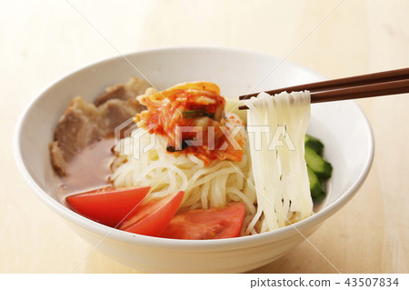  	Cold noodle 43507834