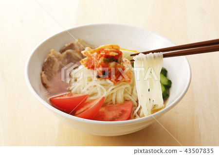  	Cold noodle 43507835