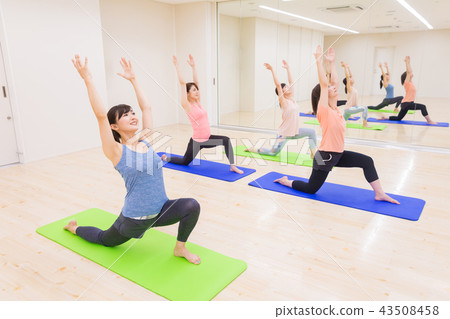 Yoga pilates fitness 43508458