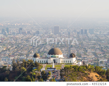 Downtown Los Angeles and the Griffith Observatory 43513214