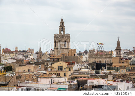 Miguelete tower, bell tower of the Cathedral of Valencia 43515084