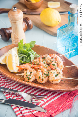 skewered grilled prawn 43516779