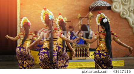 Pendet Traditional Balinese Dance in GWK 43517116