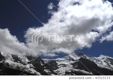 Clouds and Jungfrau Clouds and Jungfrau 43523115