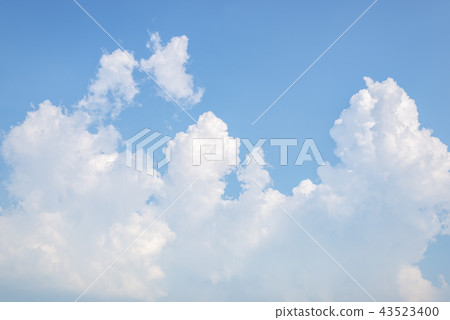 夏の雲 43523400