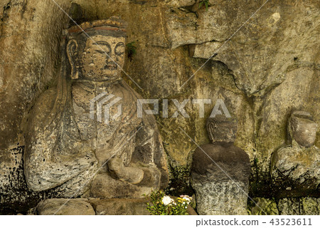 臼杵石佛像 43523611