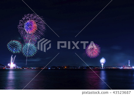 Kanmon Strait Firework Display 43523687
