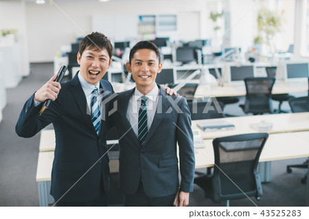 business man, two people, grinning 43525283