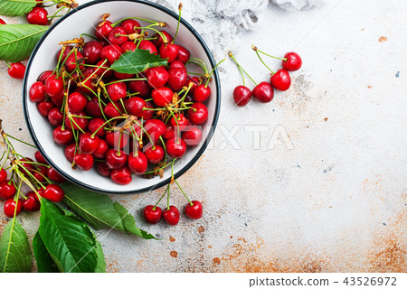 cherry cherry 43526972