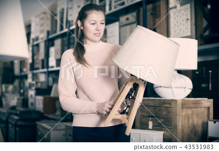 consumer choosing torchere consumer choosing torchere 43531983