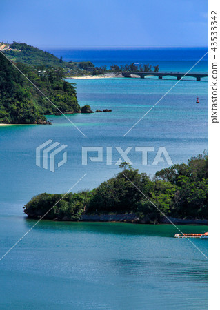 Yagachi Island and Kouri Ohashi Yagachi Island and Kouri Ohashi 43533342