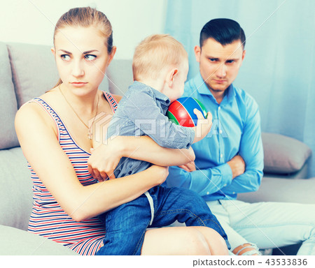 Portrait of quarreled husband and wife 43533836