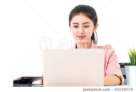 Office Business woman typing on business computer 43539574