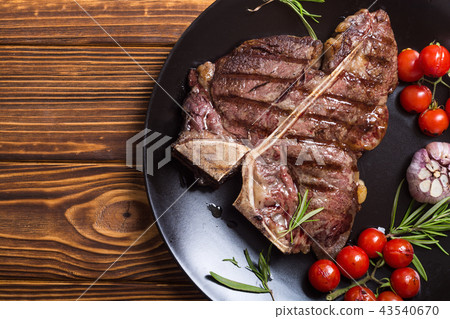 Grilled porterhouse beef steak 43540670
