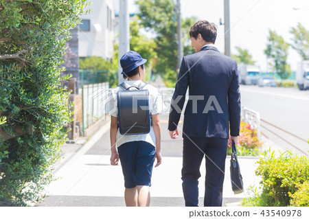 通勤上學 通勤上學 43540978