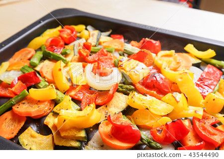 Grilled vegetables 43544490