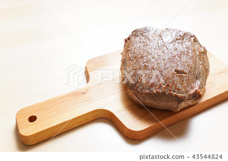 Meat of beef Meat of beef 43544824