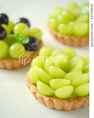 Shine Muscat和Nagano Purple Tart（垂直位置向上） 43549640