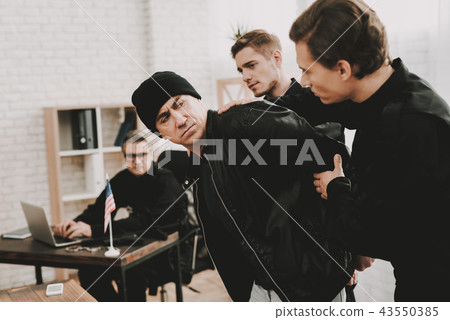 Police Officers Detainee Delivery On Questioning. Police Officers Detainee Delivery On Questioning. 43550385