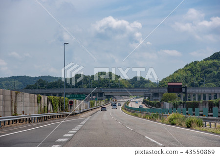 石川縣北陸高速公路金澤森本交匯處的出口很快 石川縣北陸高速公路金澤森本交匯處的出口很快 43550869