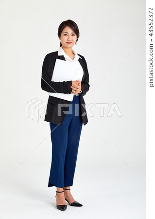 20s, 30s business woman working, holding laptop, job, job, laptop, work 43552372