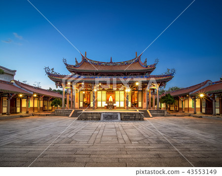 Taipei Confucius Temple at night in Taiwan. Taipei Confucius Temple at night in Taiwan. 43553149