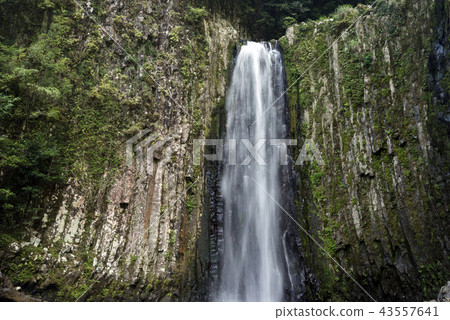 Kanome Falls (Otaki) and Columnar Joints Kanome Falls (Otaki) and Columnar Joints 43557641