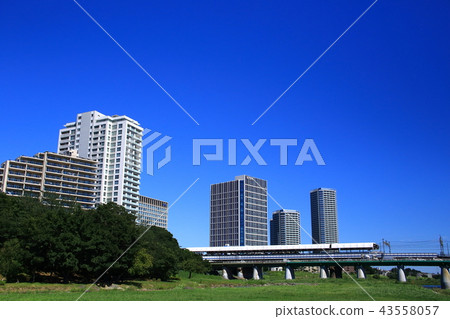 Futako Tamagawa Station and high-rise buildings 43558057