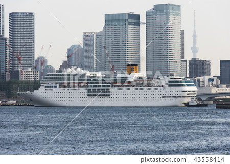 Costa Neo Romantica轉向Harumi運河 43558414