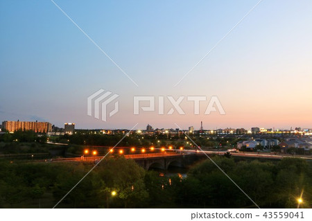 Cityscape at dusk 43559041