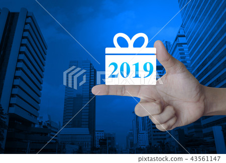 Gift box happy new year 2019 icon Gift box happy new year 2019 icon 43561147