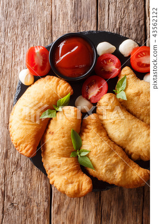 Spicy typical street Italian food 43562122