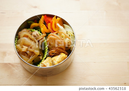 Bento  43562318