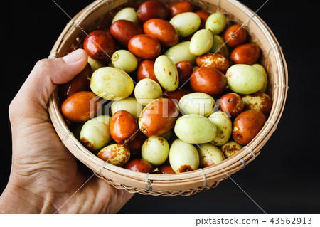 Chinese date fruits-Ziziphus jujuba fruits 43562913