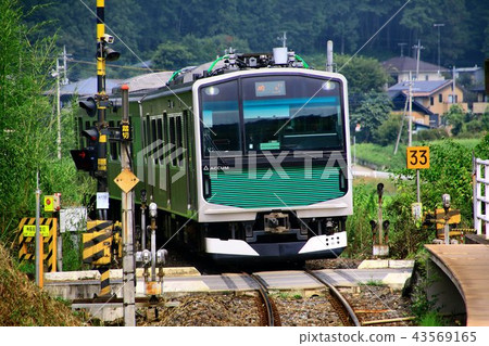 即使沒有架空線也可以運行的火車 即使沒有架空線也可以運行的火車 43569165